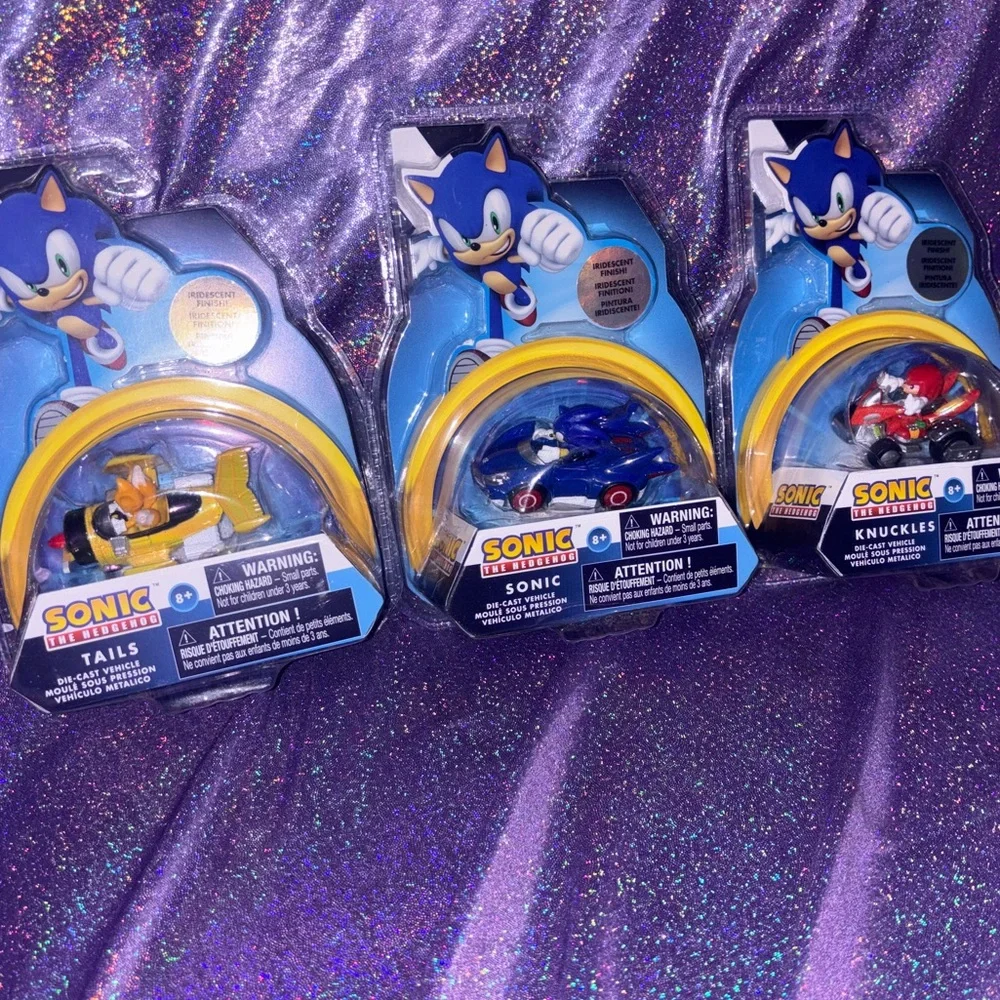 Exclusive Sonic The Hedgehog Iridescent Race Car Set